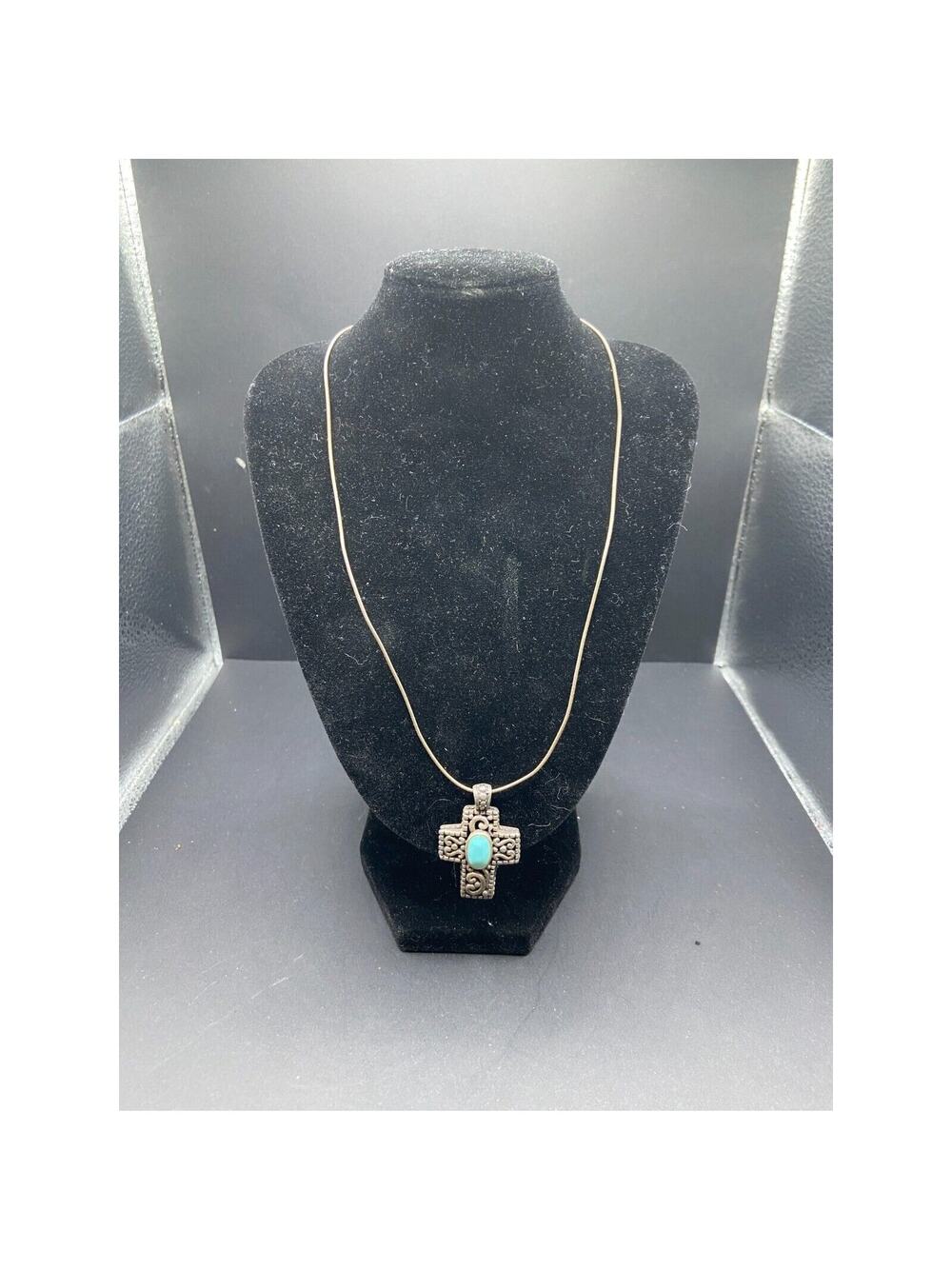 Vtg Sterling Silver 925 Native American Navajo Turquoise Cross Pendant Necklace